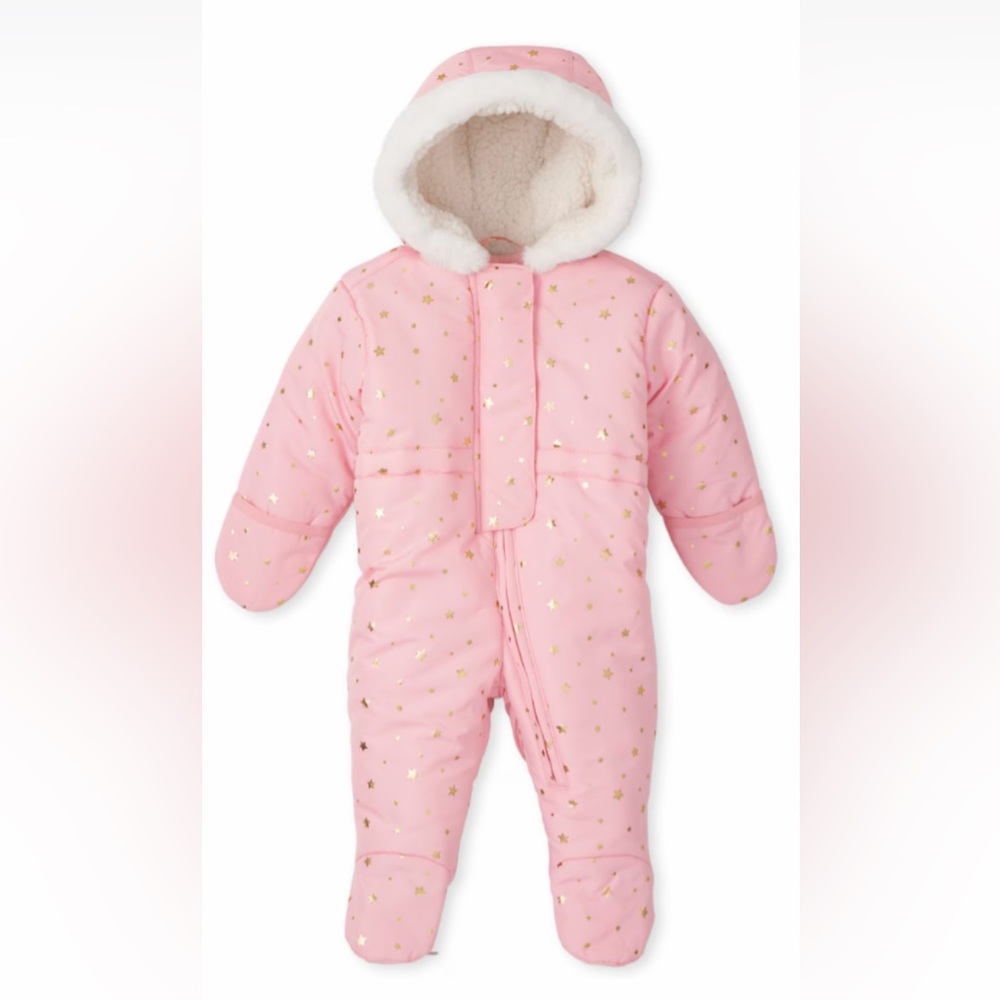 NWOT 0-3 Months girl pastel pink snowsuit with gold stars and hood❄️Very warm!